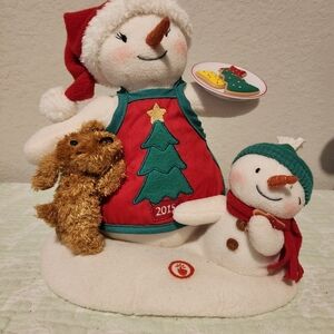 2015 Hallmark Jingle Pals animated singing plush Snowman dog.